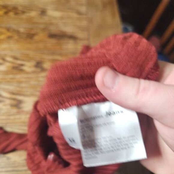 Reformation Vitalya Top in Rust sz XS - Picture 4 of 4